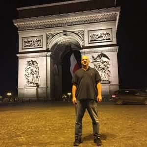 Meet your Posher, Amar